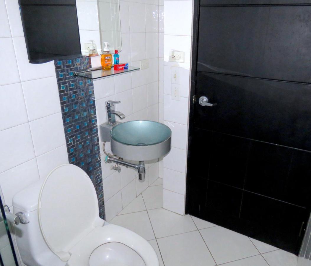 Serenade Lodging Rooms Panama City Luaran gambar