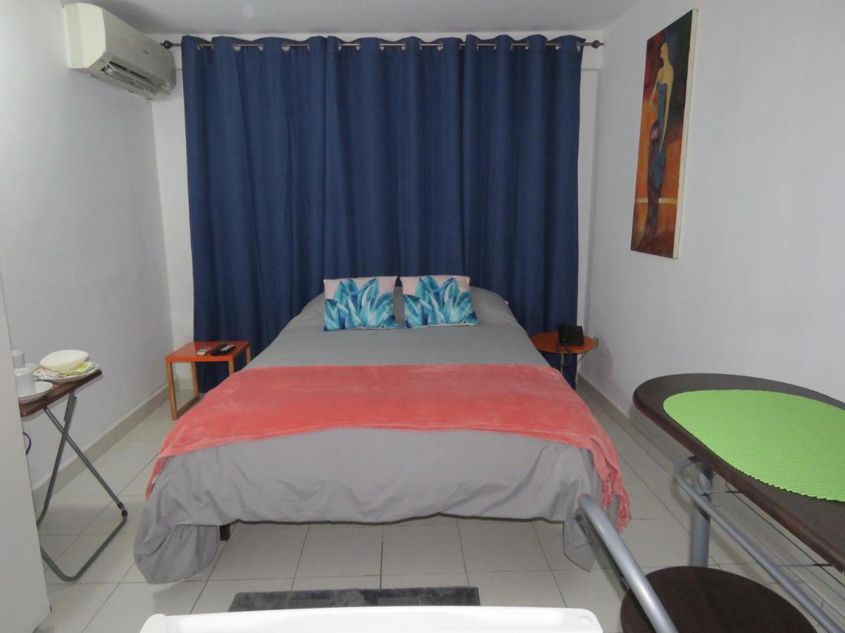 Serenade Lodging Rooms Panama City Luaran gambar